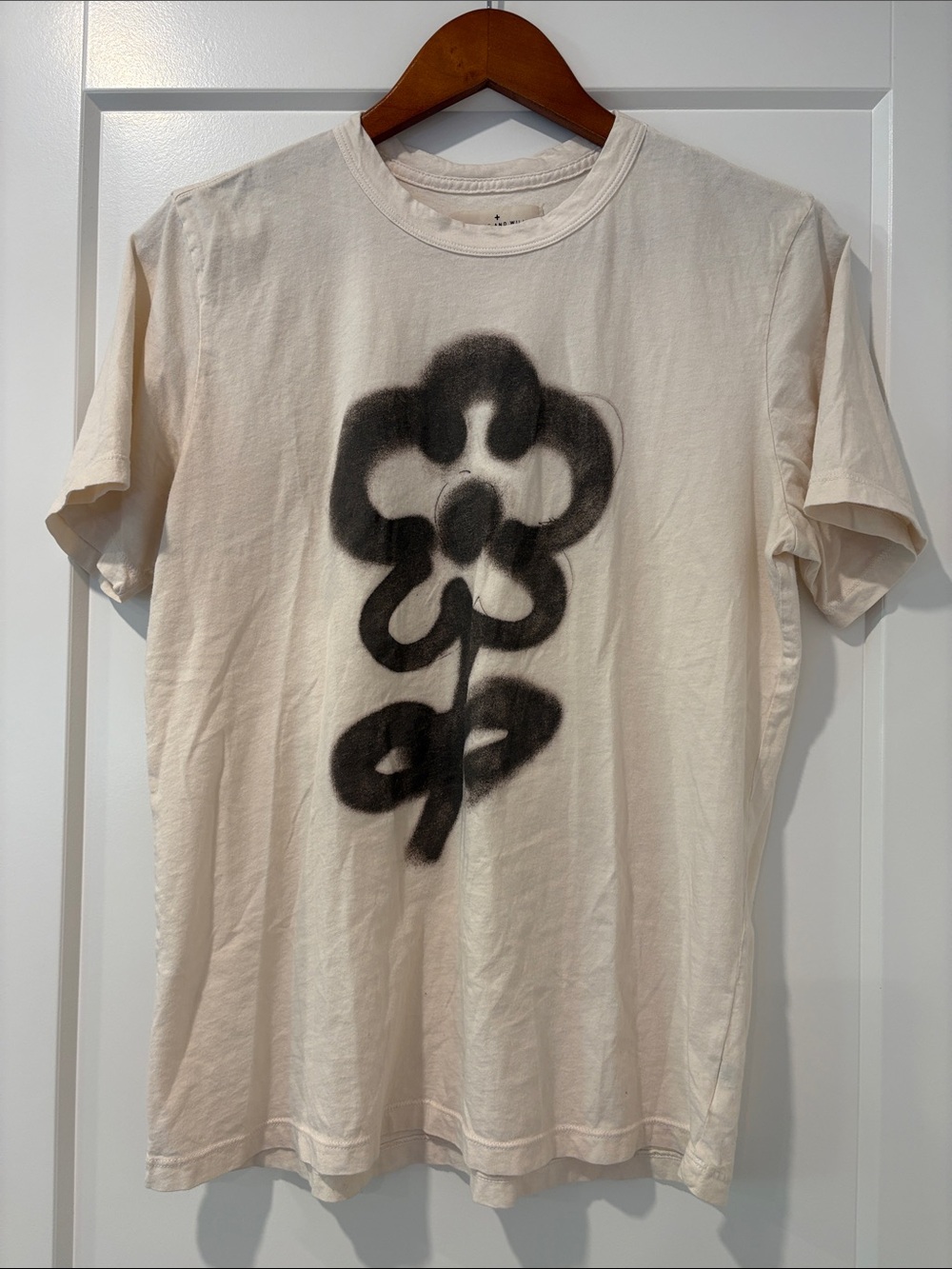 Imogene + Willie Flower Cream Cotton Tee - Small